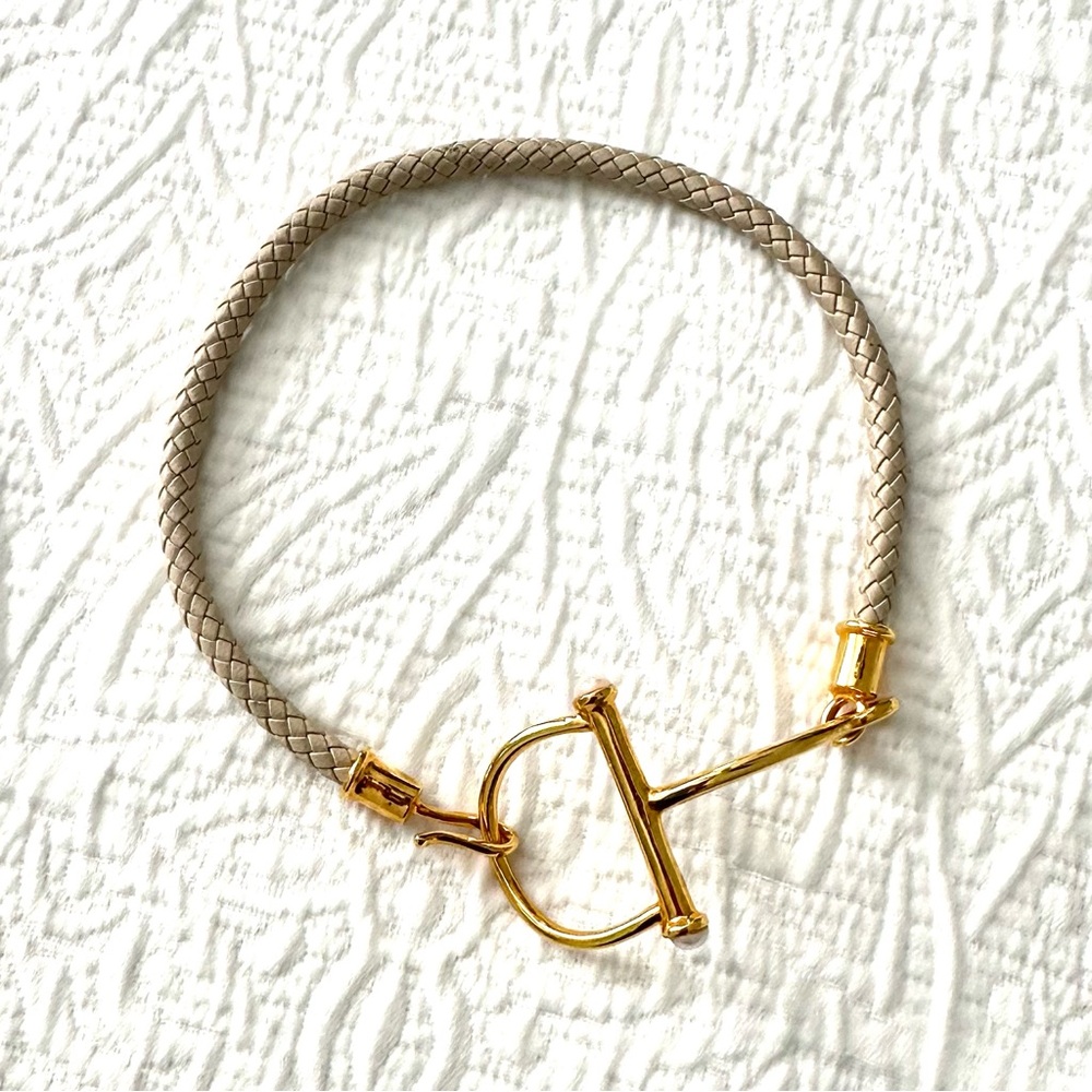 Equestrian Necklace Jon & Bee Faux Leather & Pearl